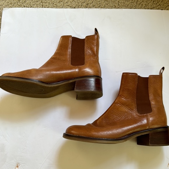 Rockin Leather Boots - Picture 1 of 2